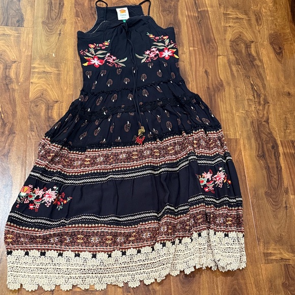FARM Rio Black Floral Maxi Dress - Picture 7 of 9